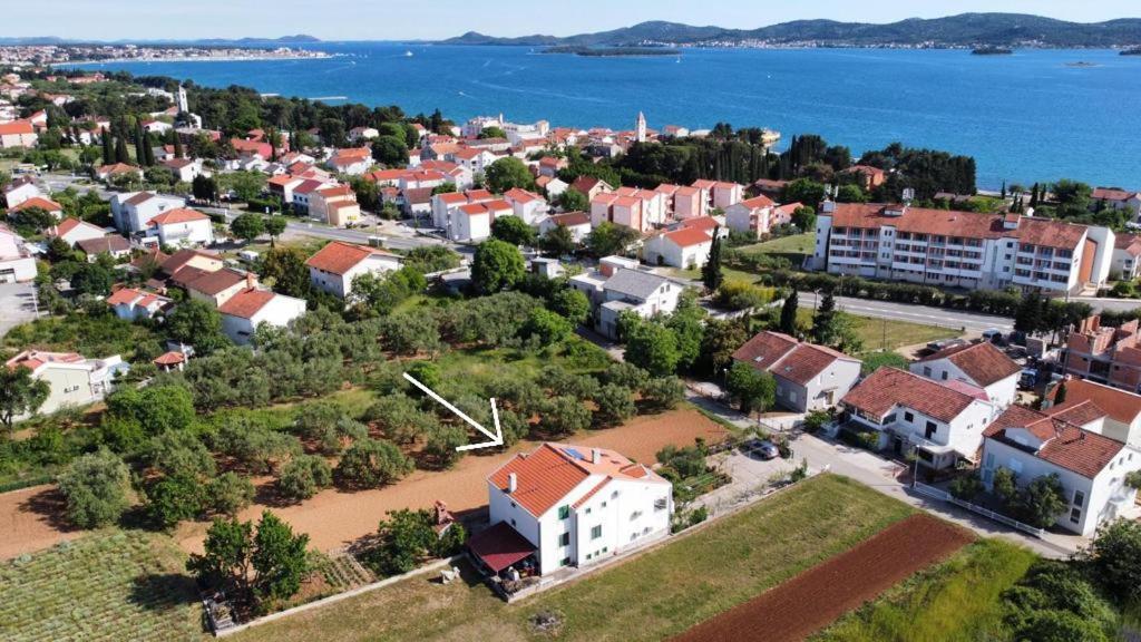 Apartments Marina Sveti Filip i Jakov Exteriör bild